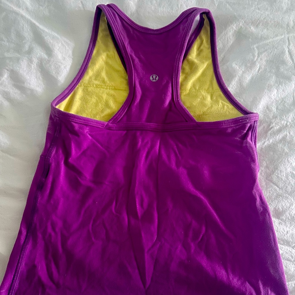 Bundle of Lululemon tops and pants!